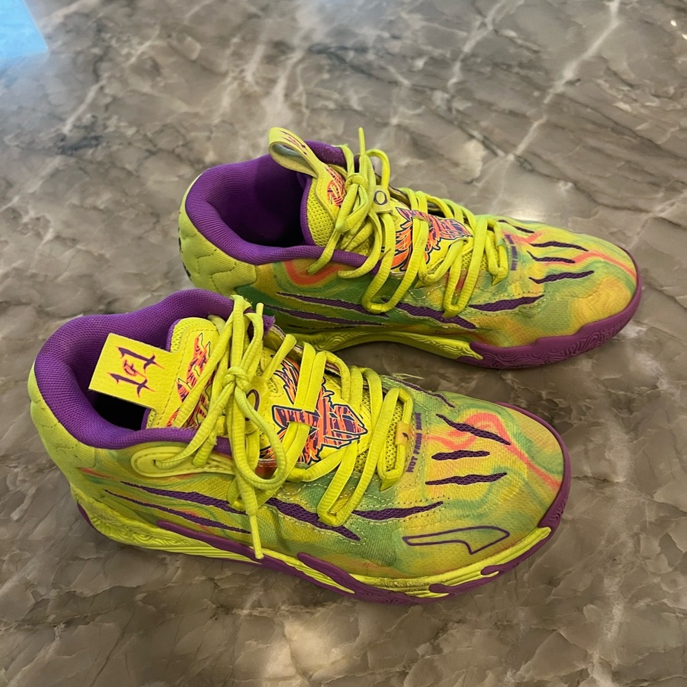 Puma MB.03 Spark Basketball shoes - Picture 4 of 7